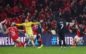 [篮球公园]NBA报告：东契奇带队三连胜 库里里程碑